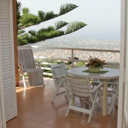 Lomarchi Holiday Home Carini Εξωτερικό φωτογραφία