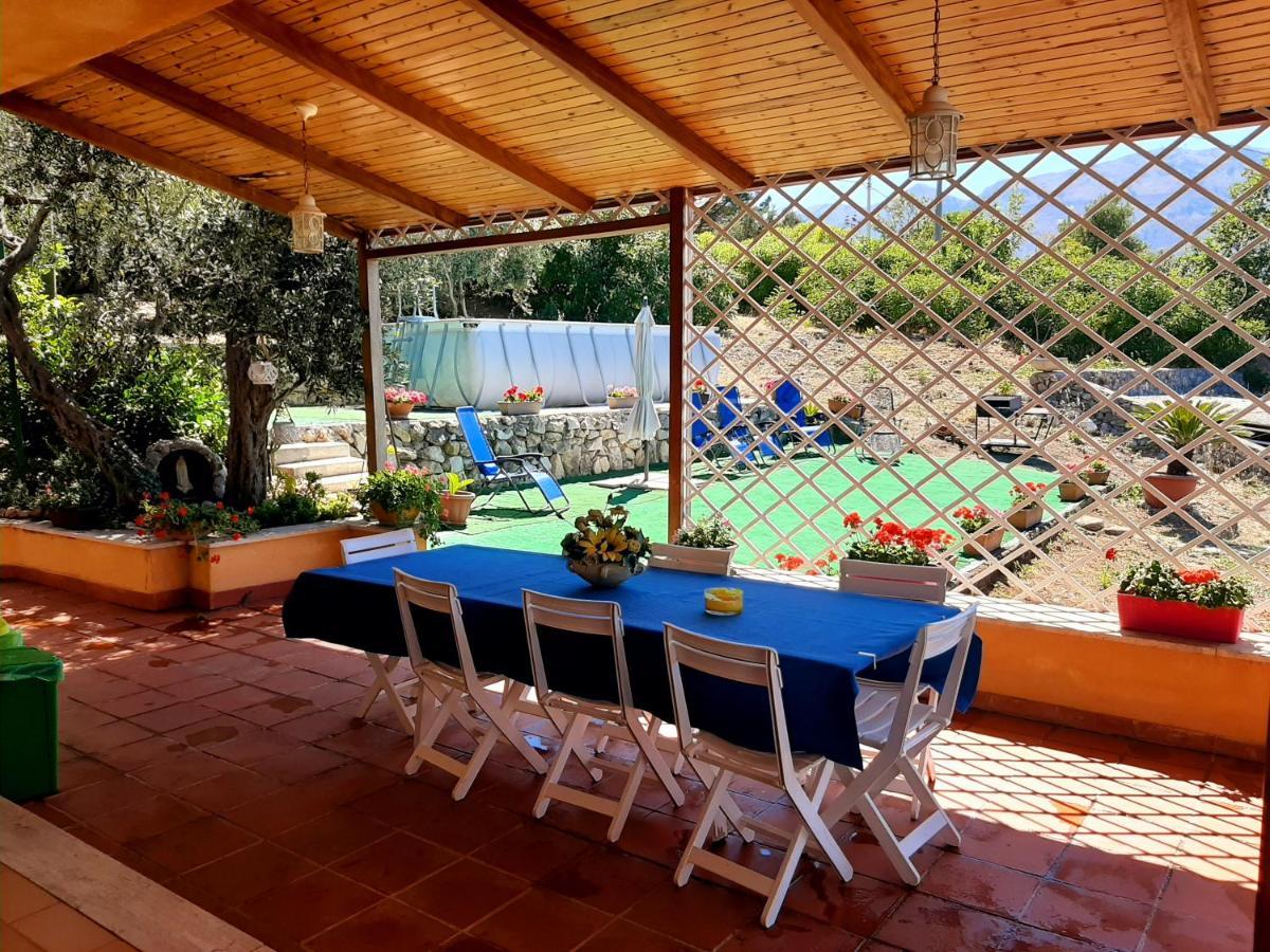 Lomarchi Holiday Home Carini Εξωτερικό φωτογραφία